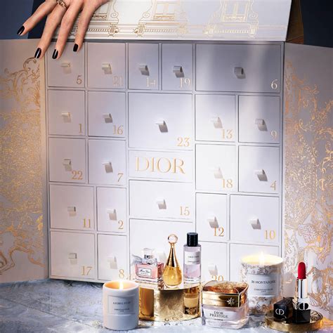 calendario adviento dior precio|montaigne Dior advent calendar.